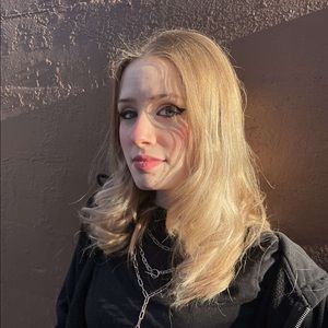 Meet your Posher, Kara